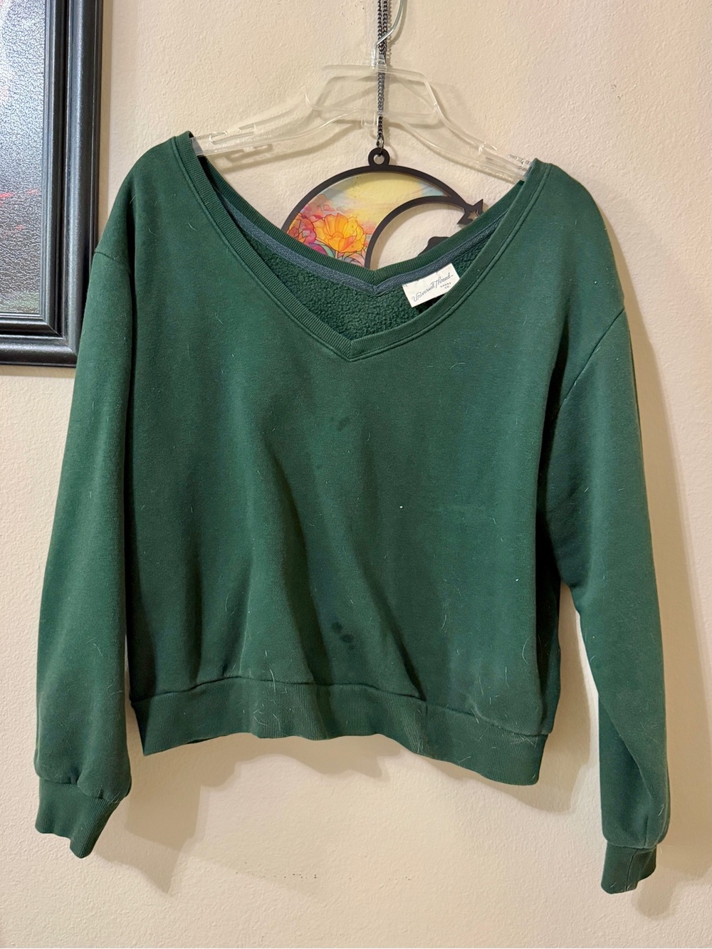 Women's Universal Thread Deep Green V-Neck Pullover Sweater